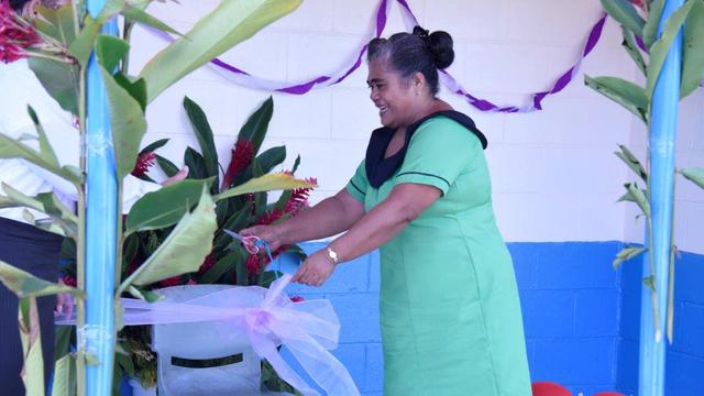 Latter-day Saint Volunteers Prevent Samoan School Closing 