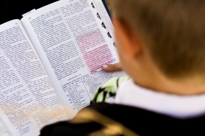 ﻿How can I be inspired in reading the scriptures?