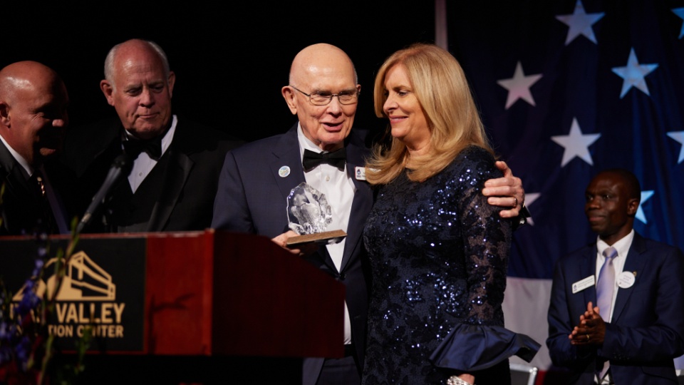 President Oaks Receives Prestigious Freedom Award