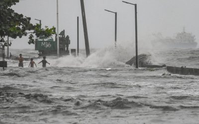 Hong Kong Temple closes as super typhoon shuts down Hong Kong