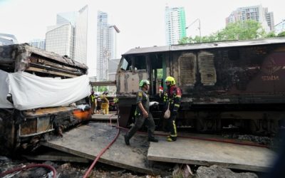 Multiple dead after train collision near Bangkok temple