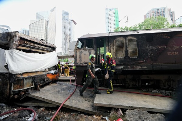 Multiple dead after train collision near Bangkok temple
