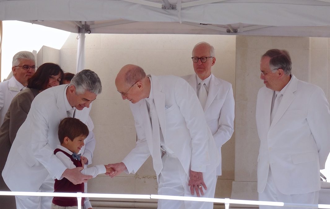 President Henry B. Eyring Dedicates The Paris France Temple